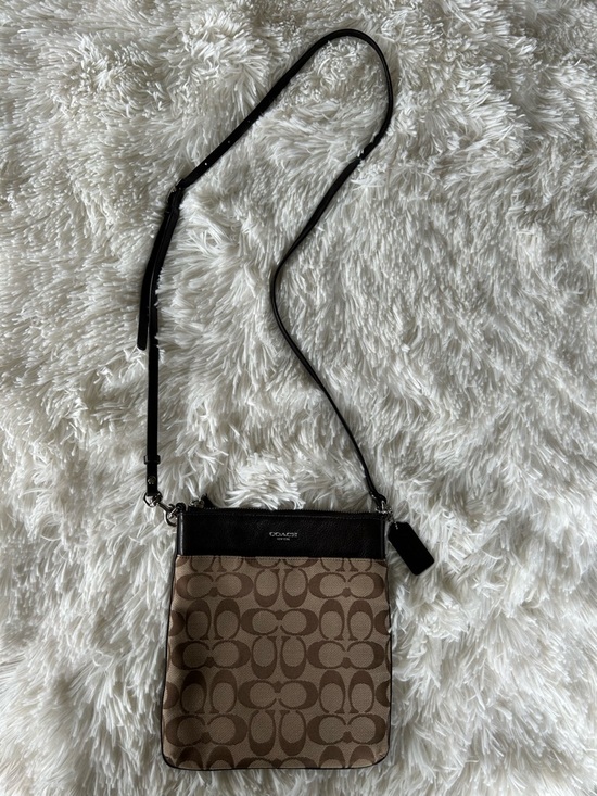 Coach Handbags - Coach | Signature C Canvas Crossbody